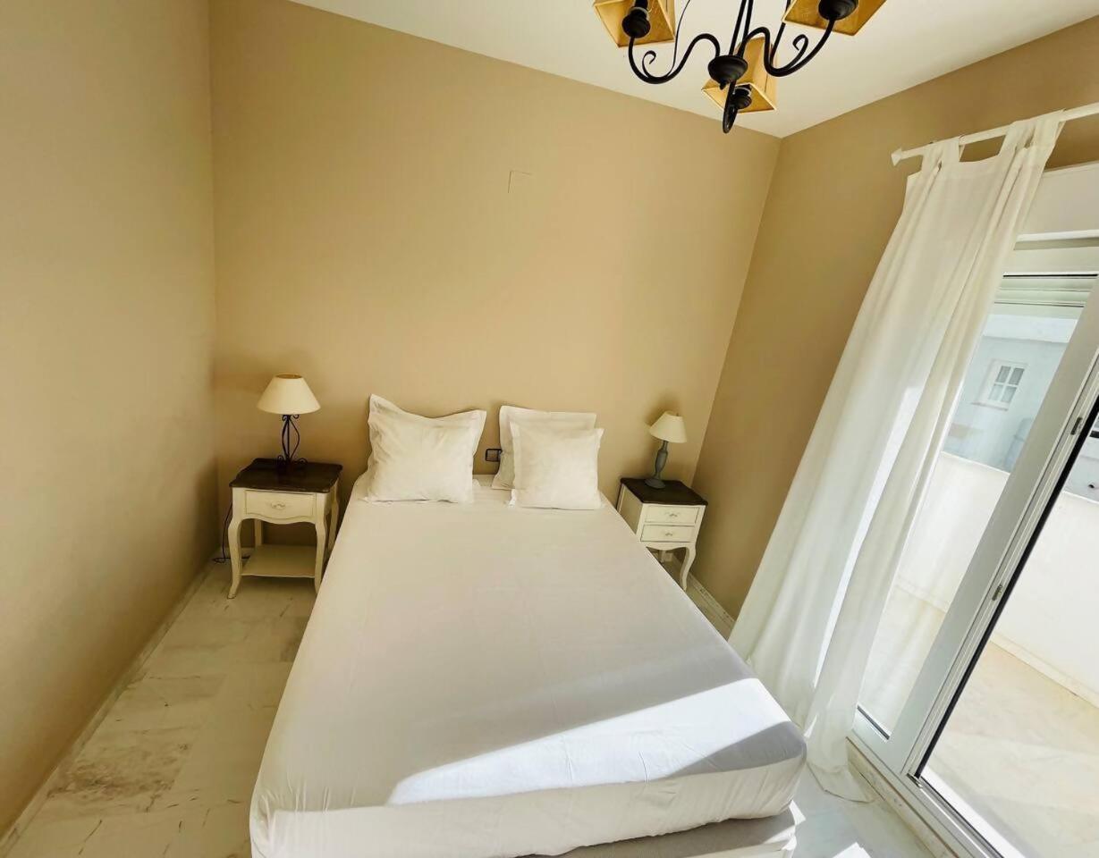 Apart Milla De Oro Marbella Zewnętrze zdjęcie